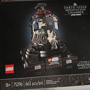 LEGO Star Wars Darth Vader Meditation Chamber - Black and Gray